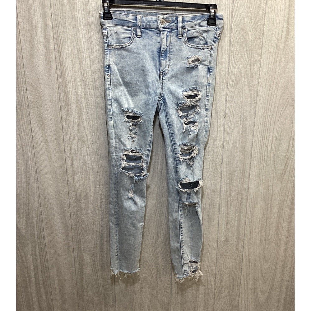 AMERICAN EAGLE Women's (Size 6) Distressed Jeans Next Level Stretch Button Zip